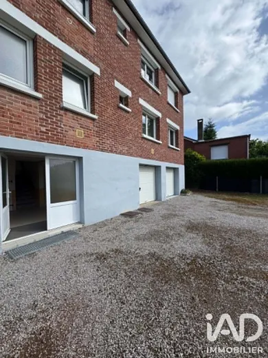 Immeuble à Aire-sur-la-Lys (62120)