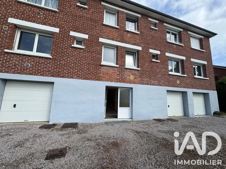 Immeuble 260 m² · à Aire-sur-la-Lys · 260 m² · 240 000 €
