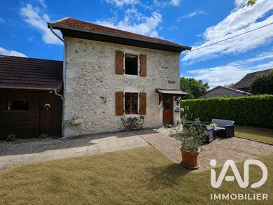 Maison de village à Peyrieu (01300)