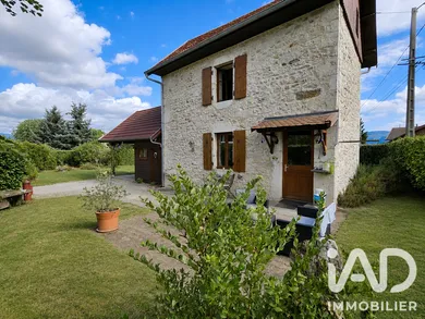 Maison de village à Peyrieu (01300)