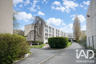 Apartment in Villejuif (94800)