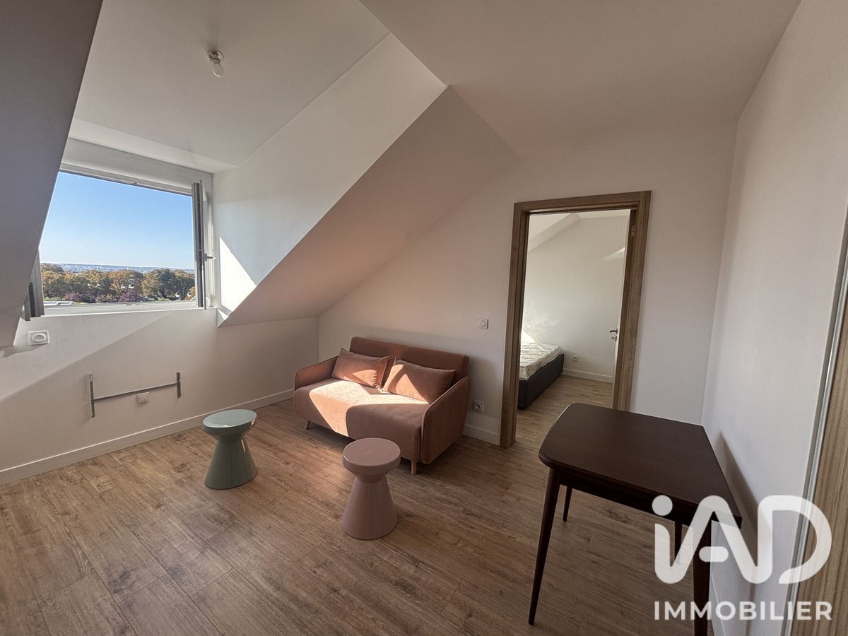 Appartement 2 pièces de 31 m² à Saint-Maur-des-Fossés (94100)