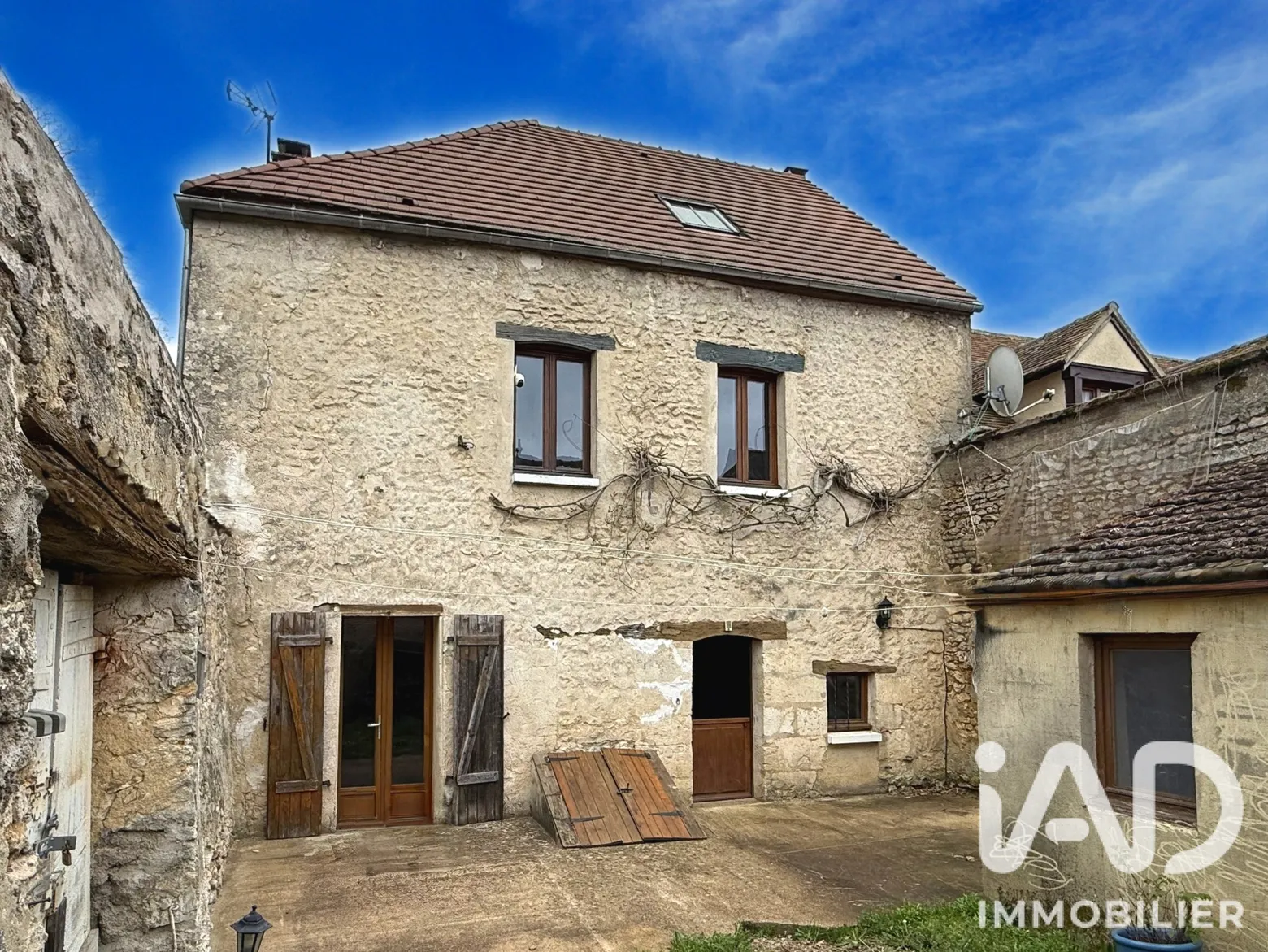 Vente maison à Auneau-Bleury-Saint-Symphorien (28700) : maison 6 pièces 115 m² - 2100611
