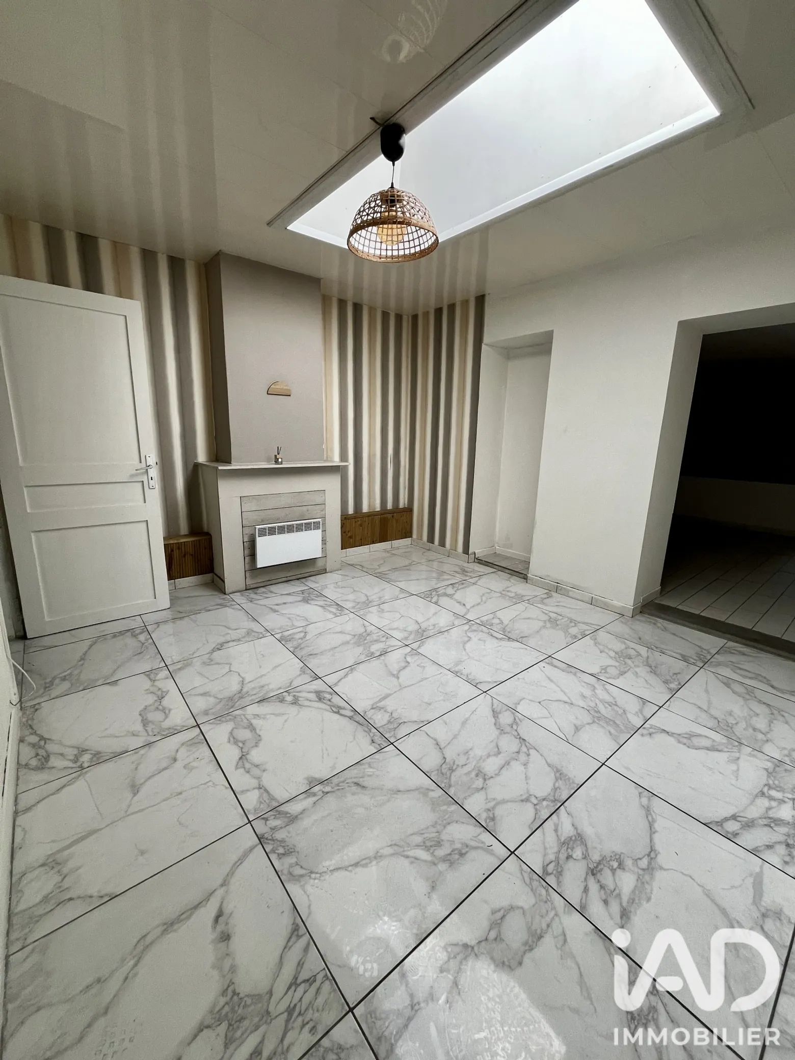 Vente maison à Hénin-Beaumont (62110) : maison de ville 4 pièces 100 m² - 2099889 — 3