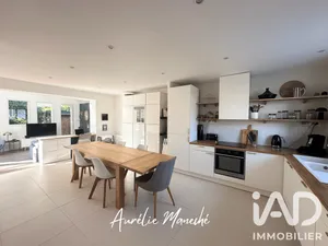 House in Saint-Pierre-du-Vauvray (27430)