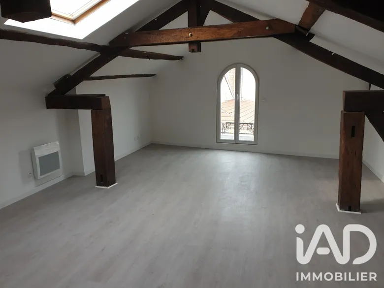 Appartement 1 pièce 55 m² · à Châlons-en-Champagne · 55 m² · 490 €/mois