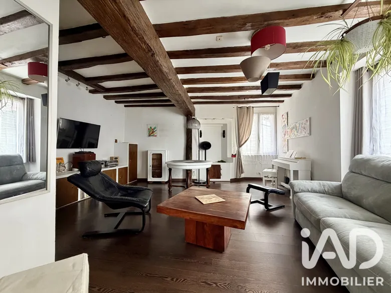 Maison 6 pièces 129 m² · à Vieillevigne · 129,4 m² · 209 000 €