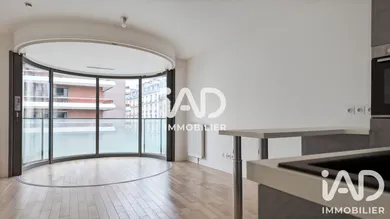 Apartment in Paris (75011)