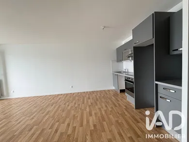 Apartment in Vannes (56000)
