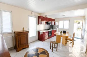 Apartment in Neuilly-Plaisance (93360)