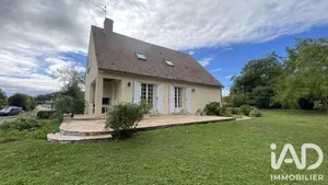 House in Armancourt (60880)