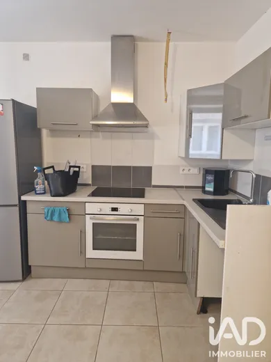 Apartment in Le Thor (84250)