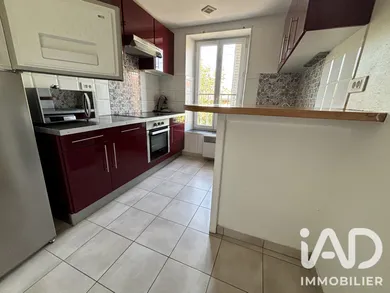 Immeuble à Charleville-Mézières (08000)