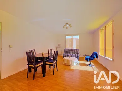 Appartement à Évry (91000)