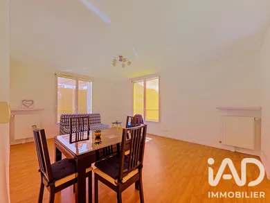 Appartement à Évry (91000)