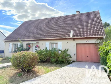 House in Jouy-le-Châtel (77970)