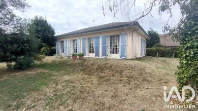 Maison traditionnelle à Lescar (64230)