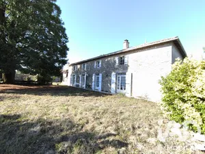 Maison à Lezay (79120)