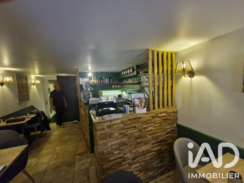 Local commercial 100 m² · au Mans · 100 m² · 99 804 €