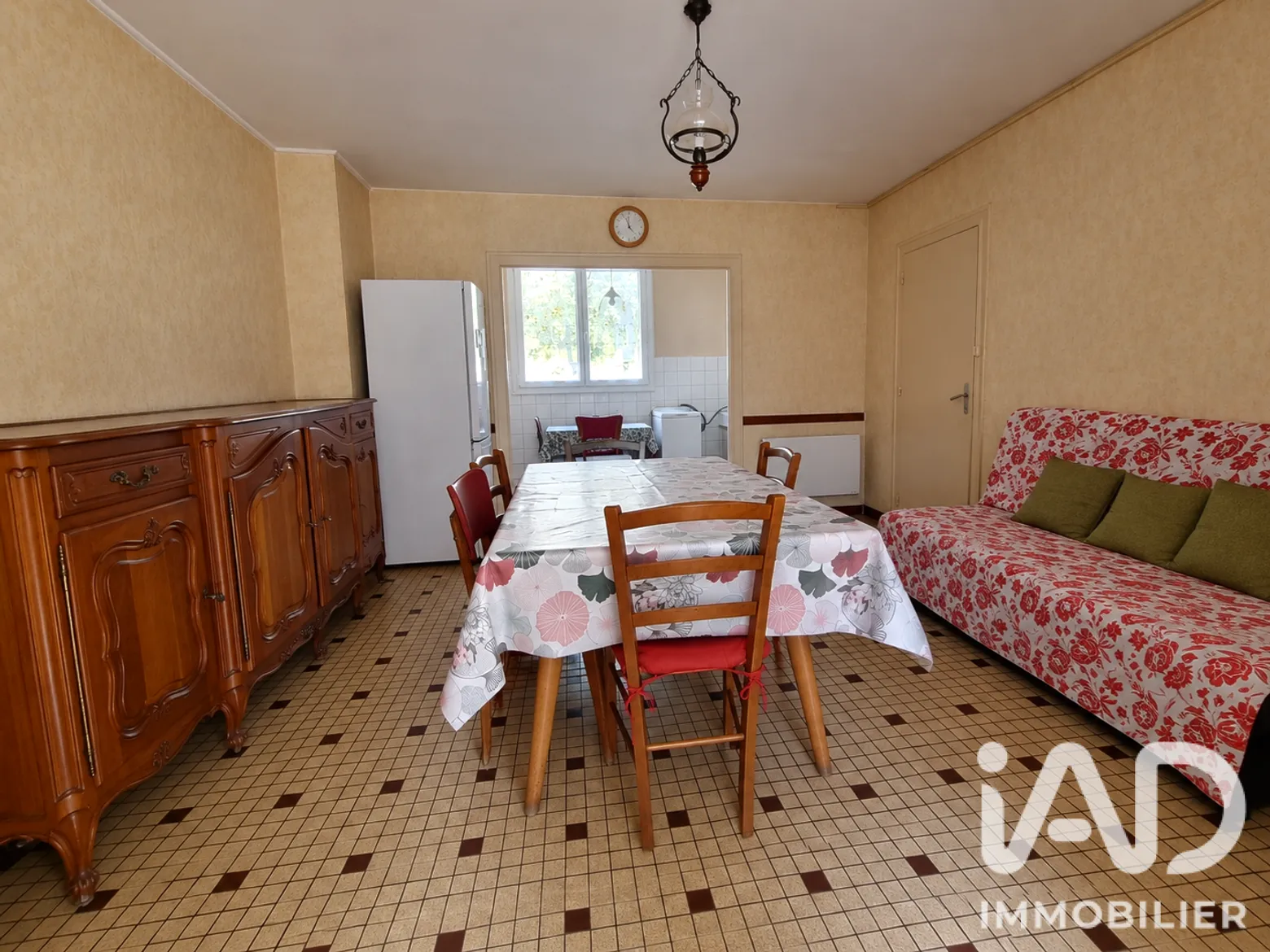 Vente maison à Doué-en-Anjou (49700) : maison de ville 7 pièces 93 m² - 2101877 — 2