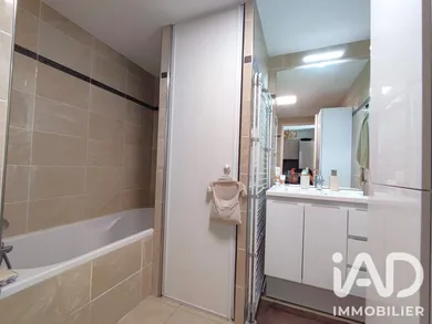 Appartement à Saint-Raphaël (83700)