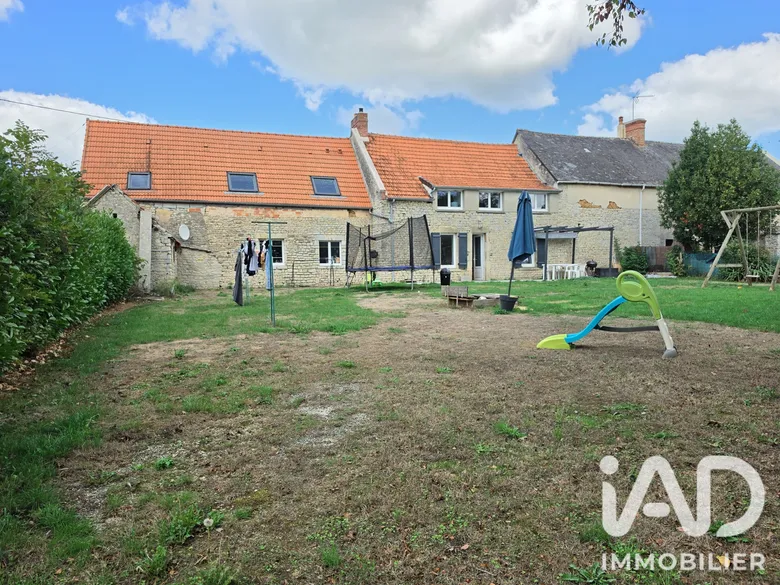 Maison 6 pièces 180 m² · à Carentan-les-Marais · 180 m² · 251 000 €