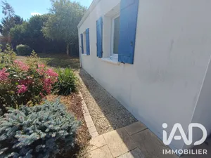 Traditional house in Terval (85120)