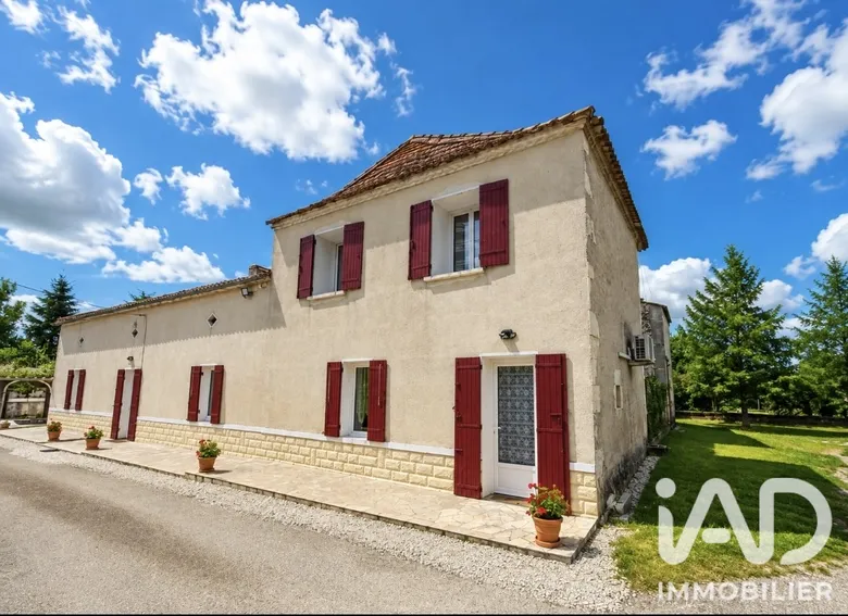 Maison 7 pièces 115 m² · à Thénac · 115,2 m² · 191 000 €