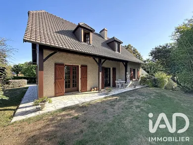 Maison à Serres-Morlaàs (64160)