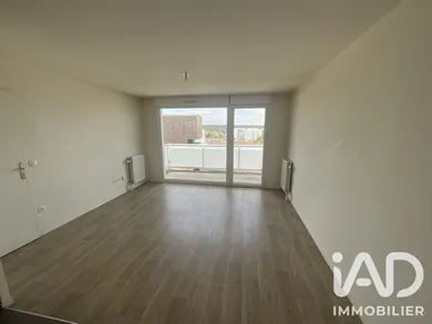 Appartement à Mantes-la-Ville (78711)