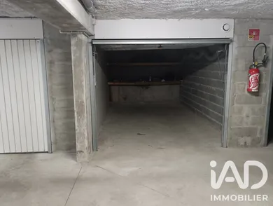 Garage à Pau (64000)