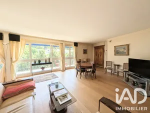 Apartment in Bougival (78380)