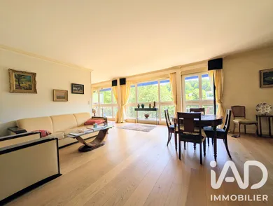 Apartment in Bougival (78380)