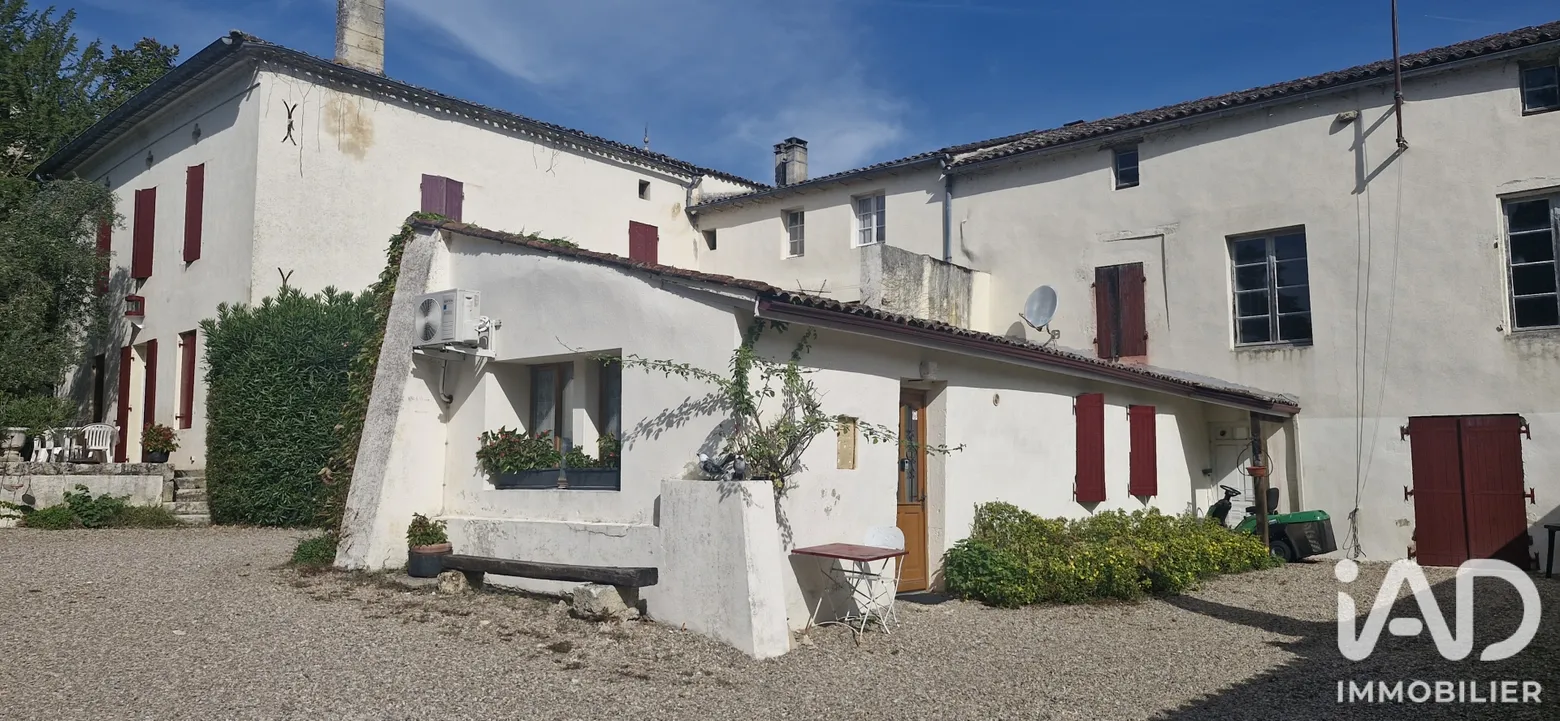 Vente maison à Montcaret (24230) : maison de village 13 pièces 412 m² - 2099668 — 3