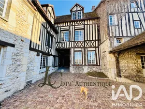 Manoir à Pont-de-l'Arche (27340)