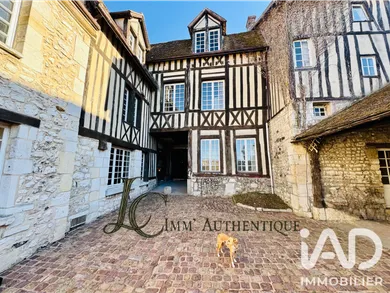 Manoir à Pont-de-l'Arche (27340)