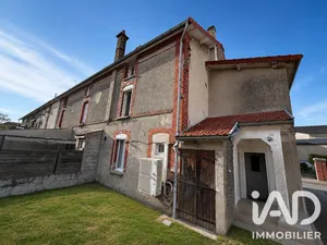 Maison de village à Mailly-Champagne (51500)