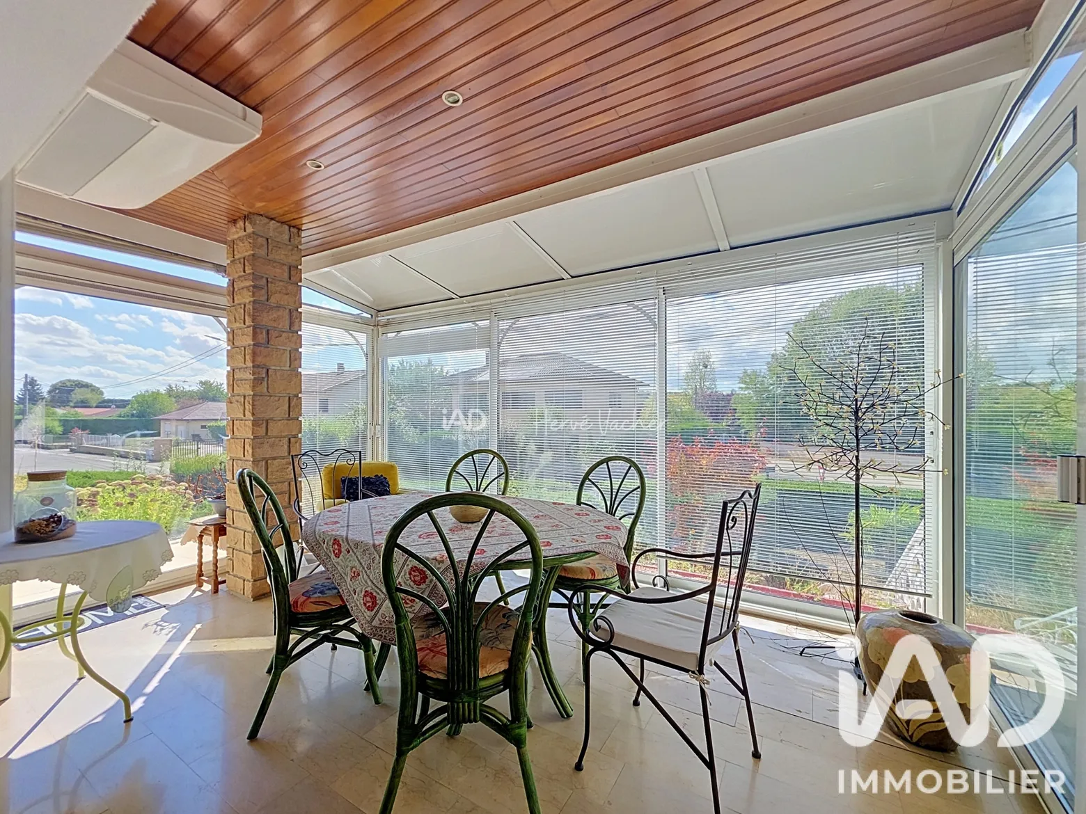 Vente maison à Saint-Just (01250) : maison traditionnelle 5 pièces 132 m² - 2057283 — 3
