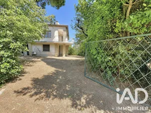 Maison à Orange (84100)