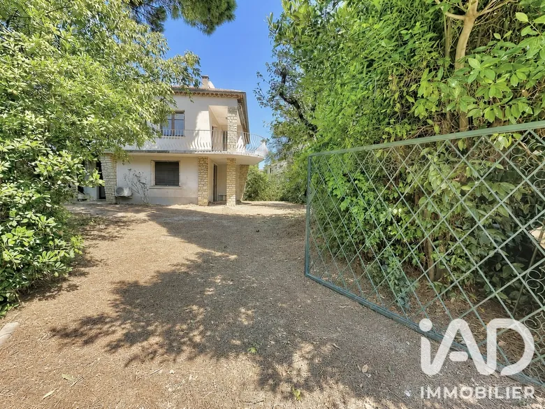 Maison 7 pièces 160 m² · à Orange · 160 m² · 269 000 €