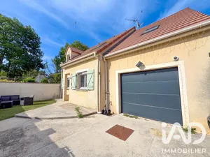 Maison à Hautefeuille (77515)