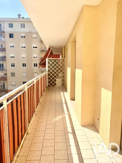 Appartement à Menton (06500)