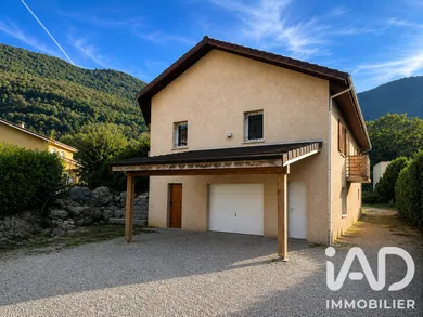 Maison traditionnelle à Vizille (38220)
