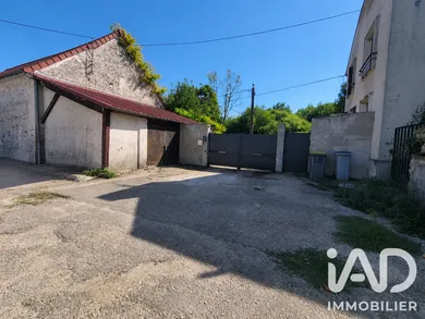 Maison de campagne à Bézu-Saint-Germain (02400)