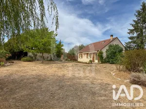 House in Audes (03190)