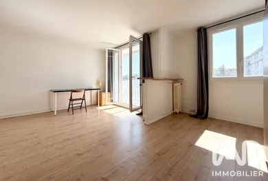 Apartment in Ivry-sur-Seine (94200)