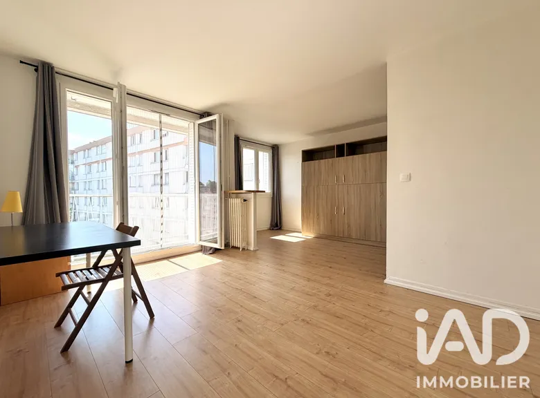 Appartement 2 pièces 38 m² · à Ivry-sur-Seine · 38 m² · 219 000 €