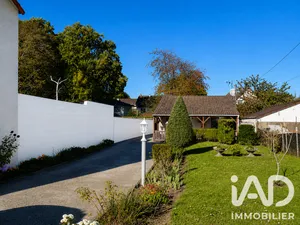 Maison traditionnelle à Montfermeil (93370)
