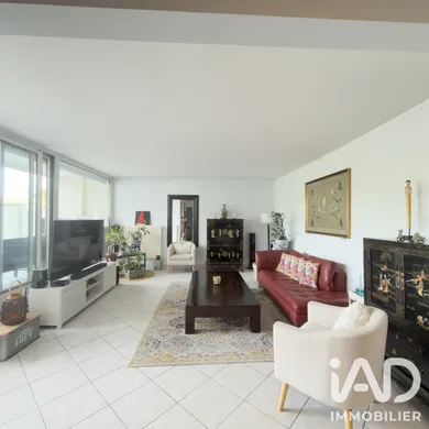 Appartement à Vaux-le-Pénil (77000)