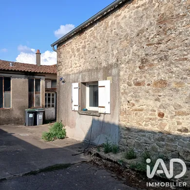 Appartement à La Ferrière (85280)